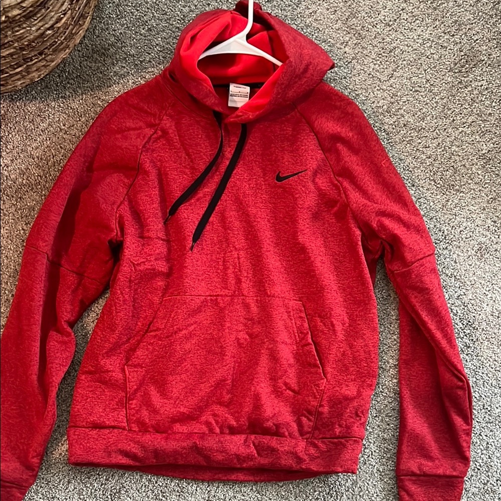 Nike Therma-Fit Large (Red/Camo)
